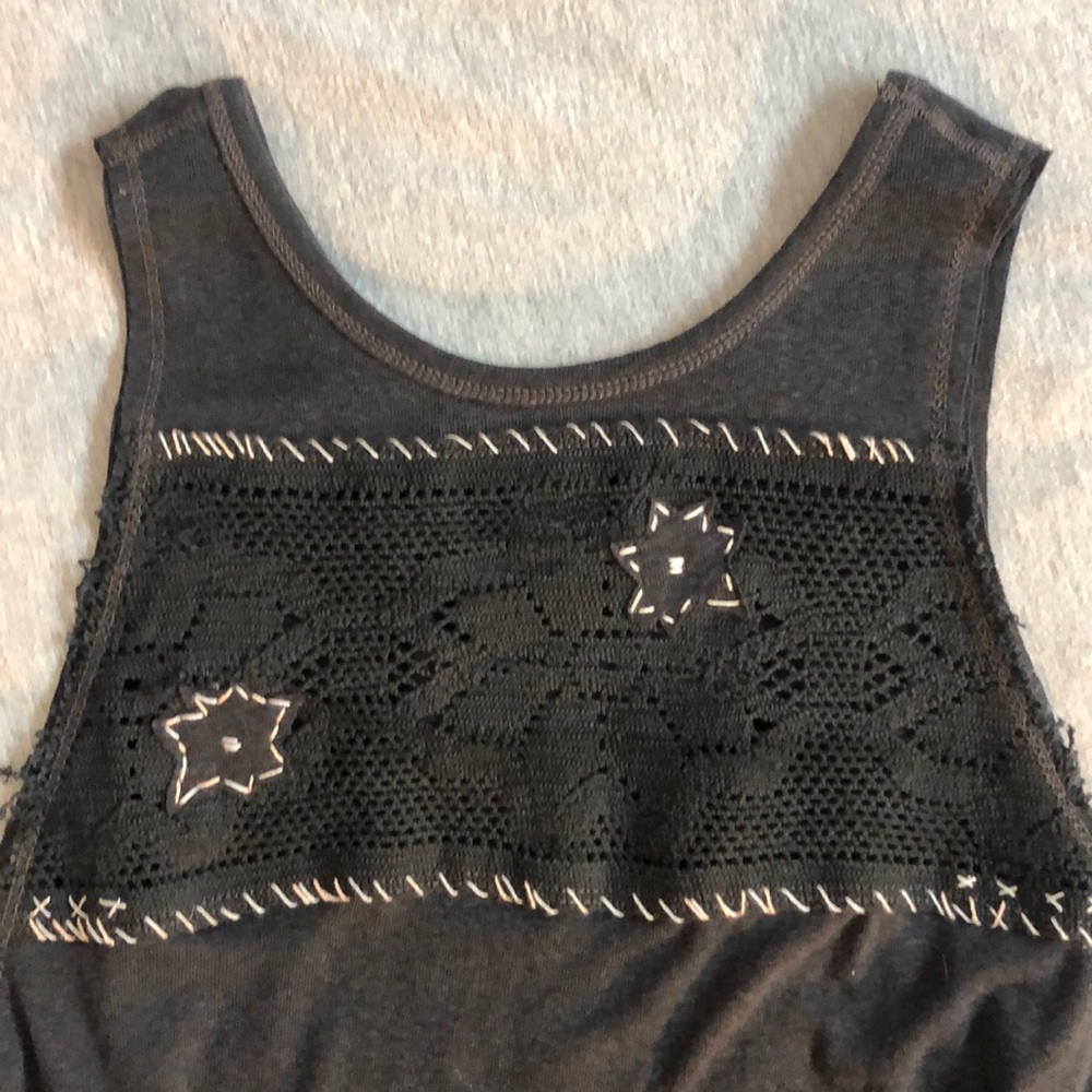 FREE PEOPLE BOHO Dark Grey Tank 🌻